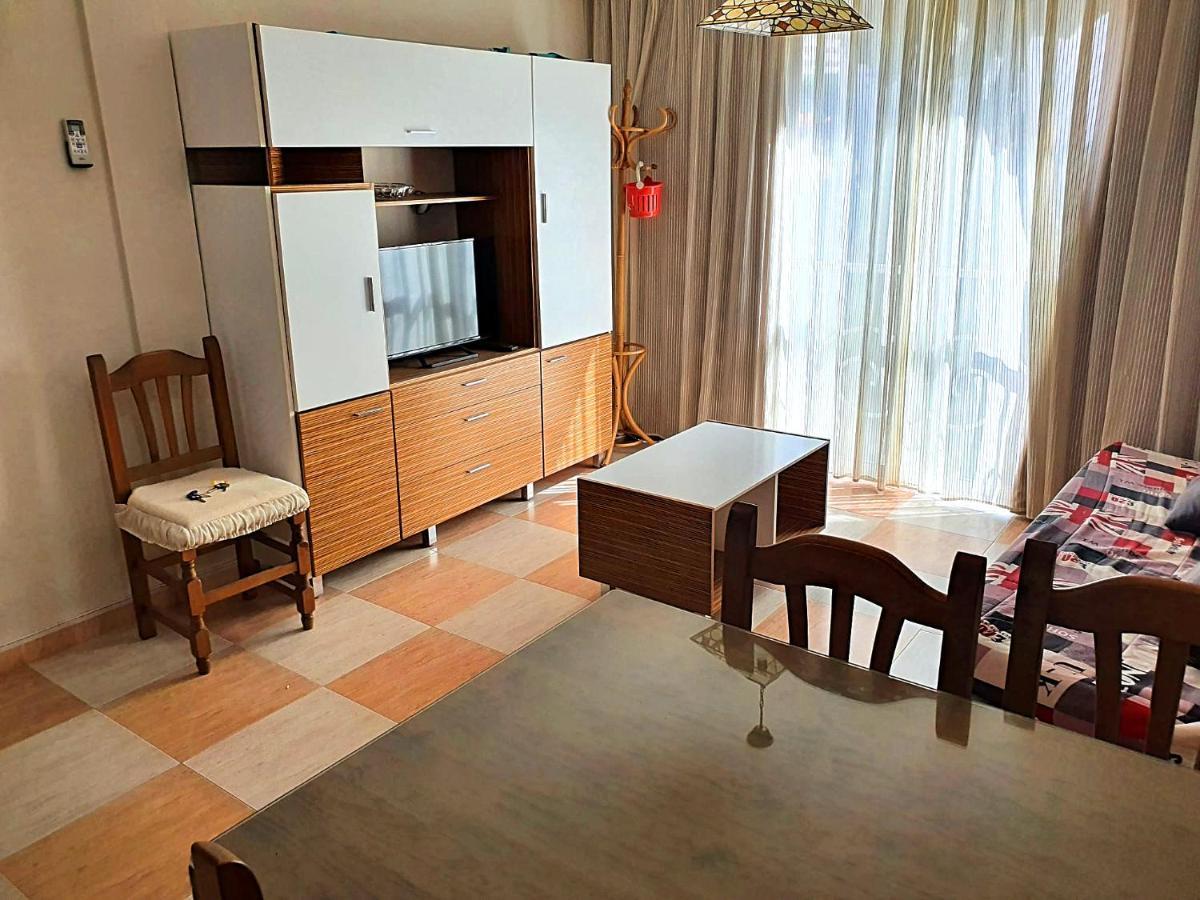 Apartamento Un Dormitorio En Benidorm Exterior foto